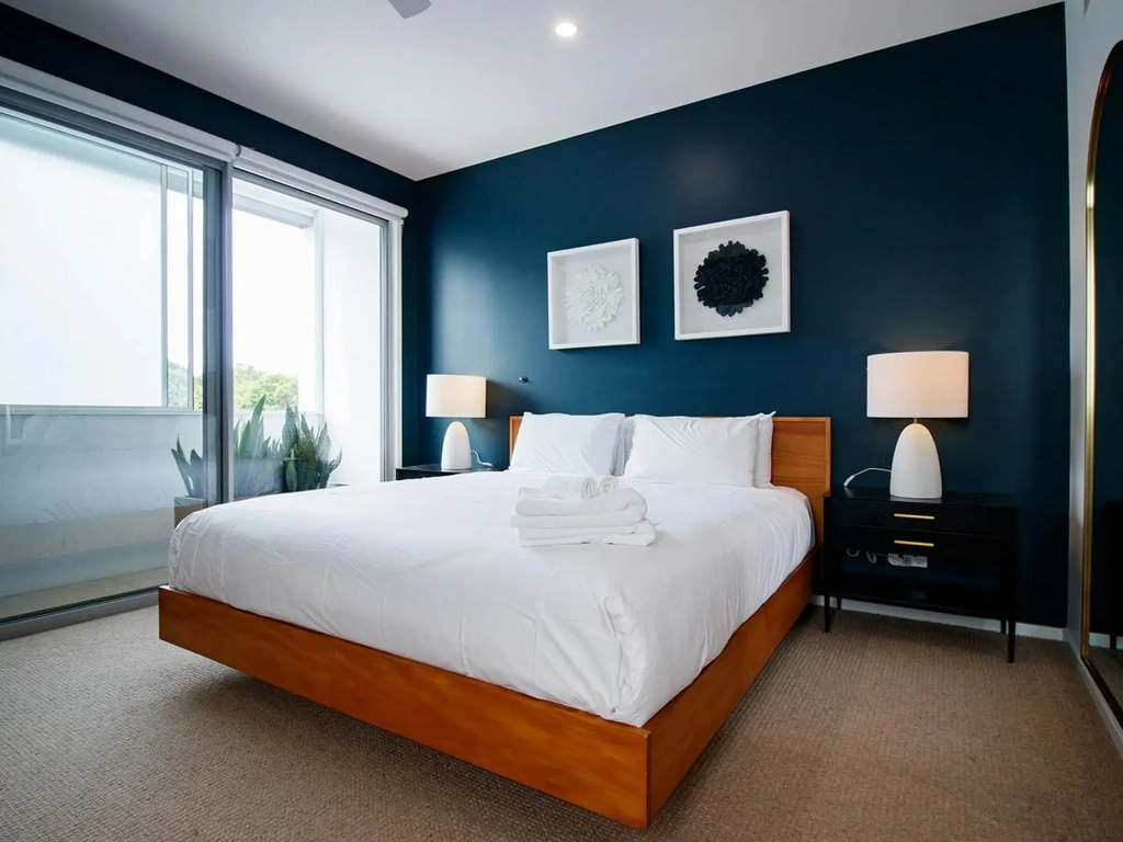 3 Bedroom home in Miami - Master bedroom