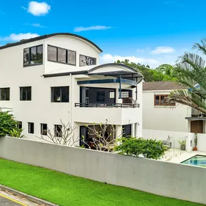 External Building photo of currumbin holiday home