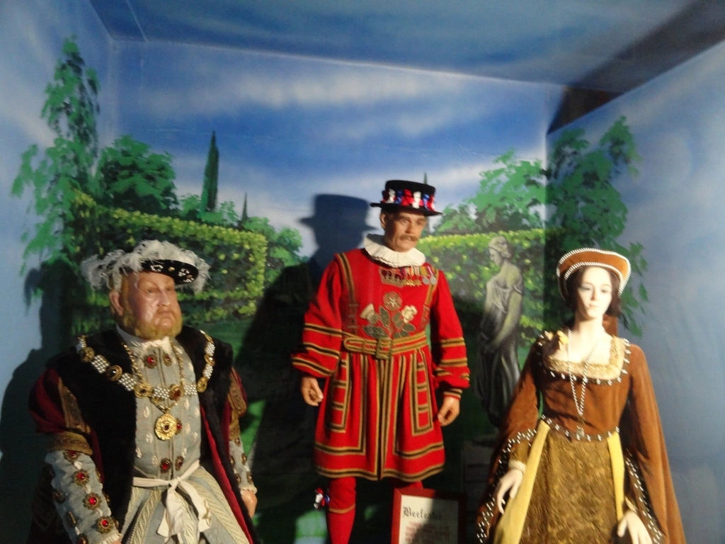 King Henry V111, Beefeater and Anne Boleyn.