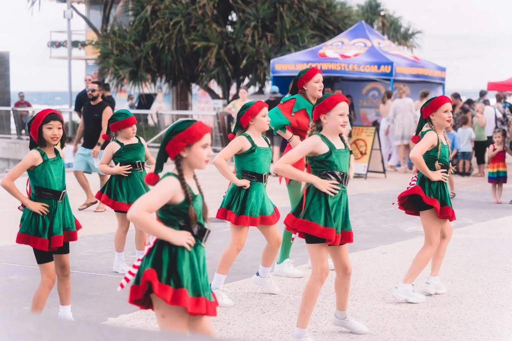 Surfers Paradise Christmas Twilight Markets Image 4