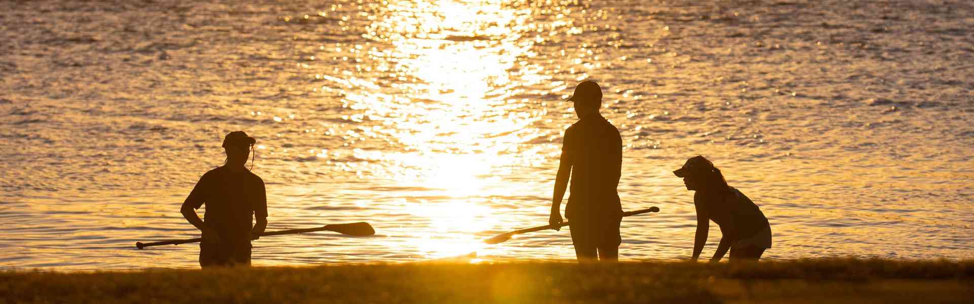 Go Vertical Stand Up Paddle Board & Kayak