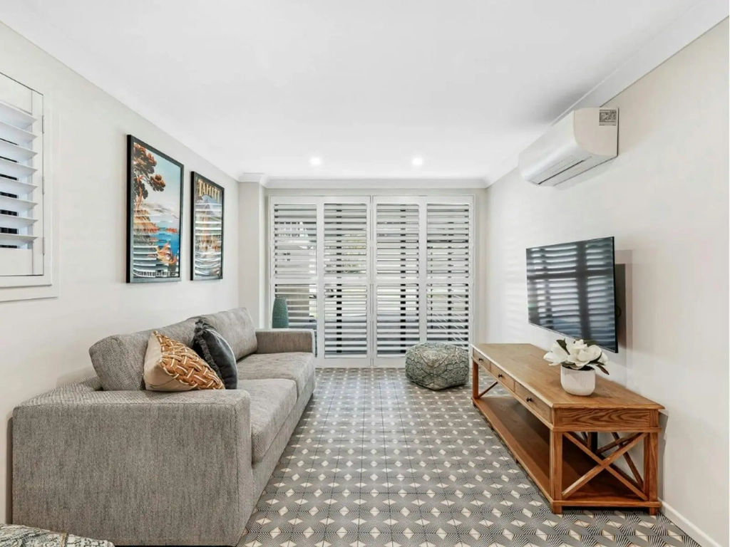 Second living & sofa bed