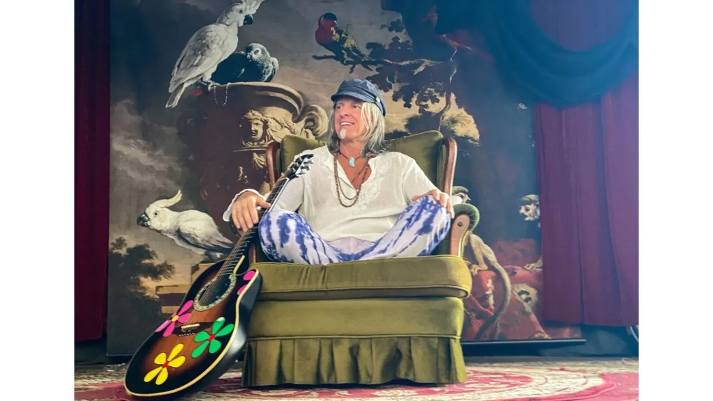 AKOVA - The Ultimate 70's Acoustic Collection Image 1