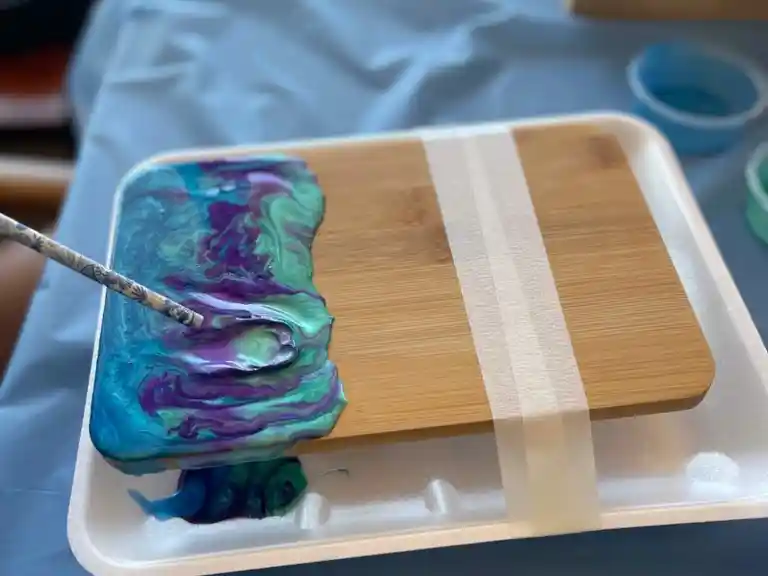 Learn to resin 2 sandwich boards or a side table- Broadbeach Sip 'n' Dip Image 4