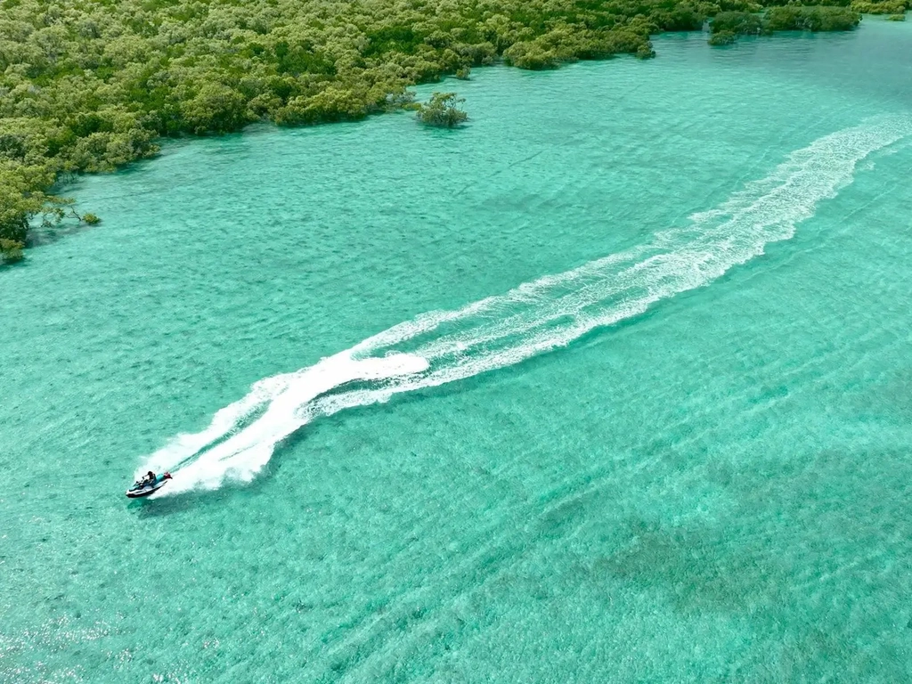 Customer exploring North Stradbroke on their way to Moreton Island