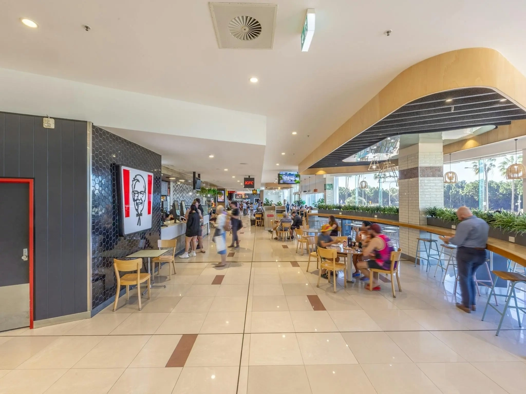 Food Court