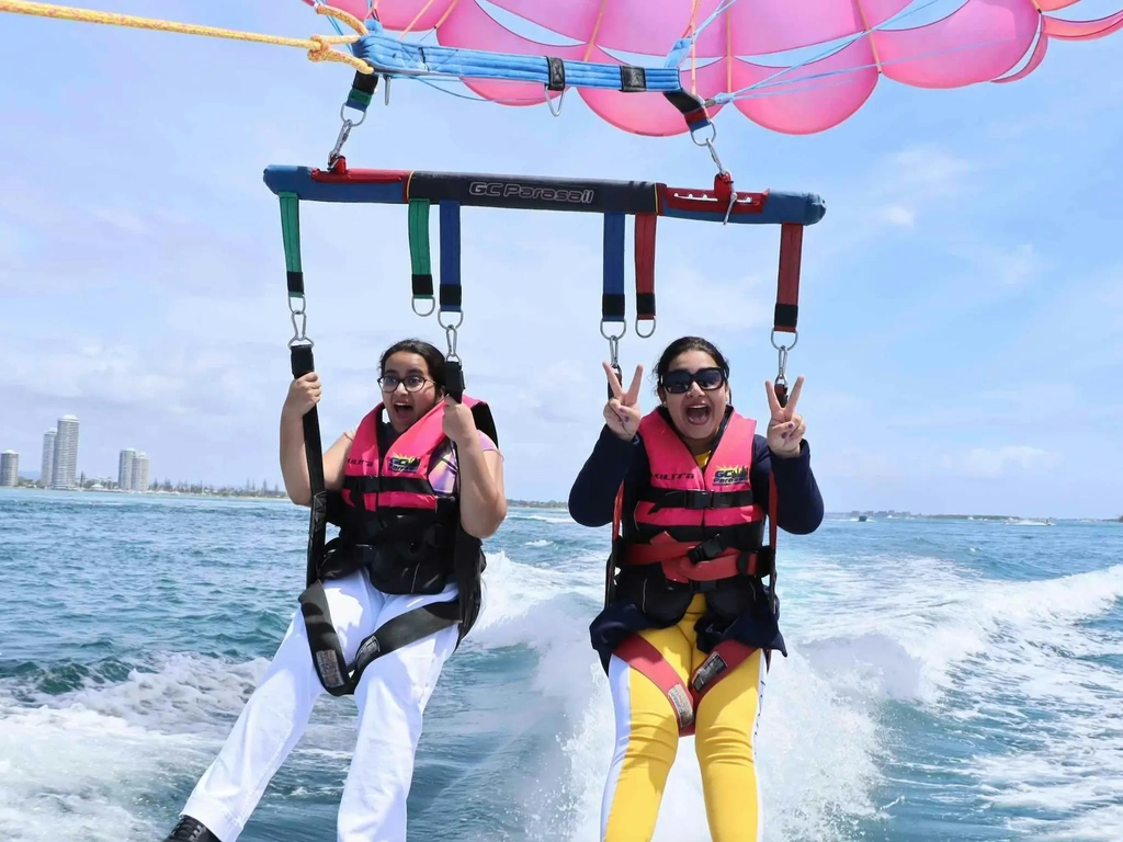 Picture of tandem parasail