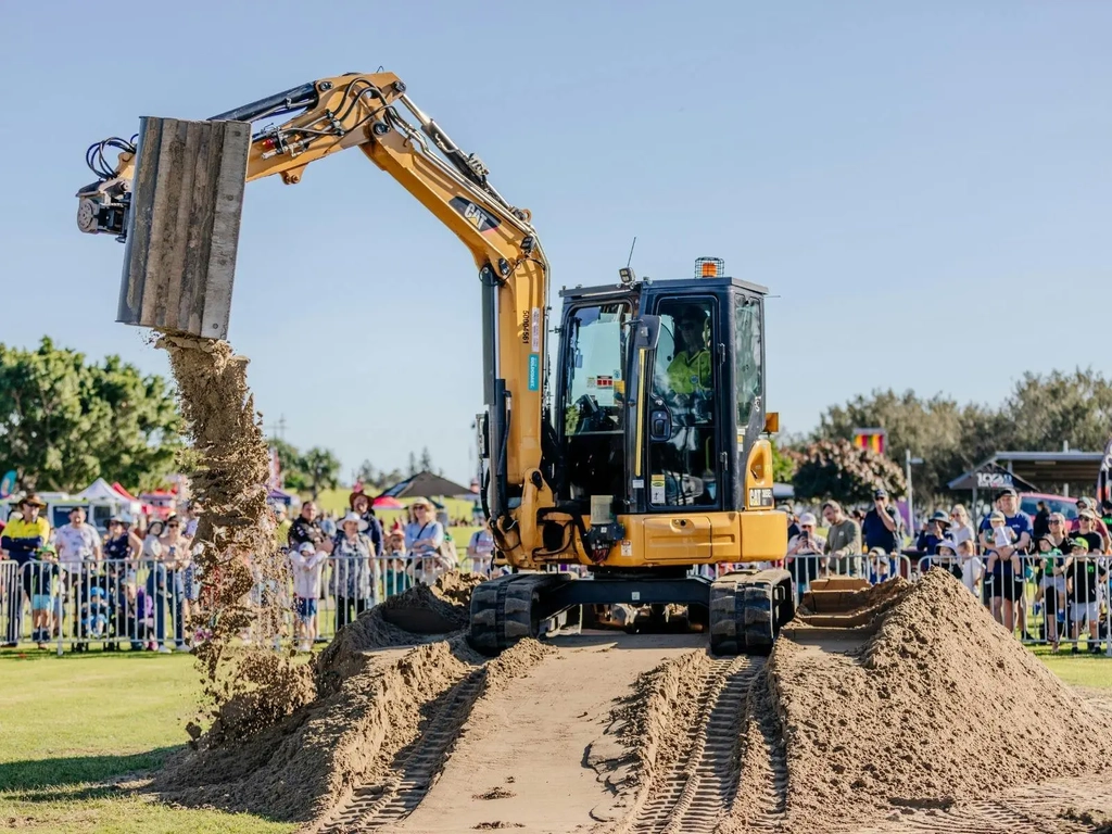 Monster Machinery Day Image 1