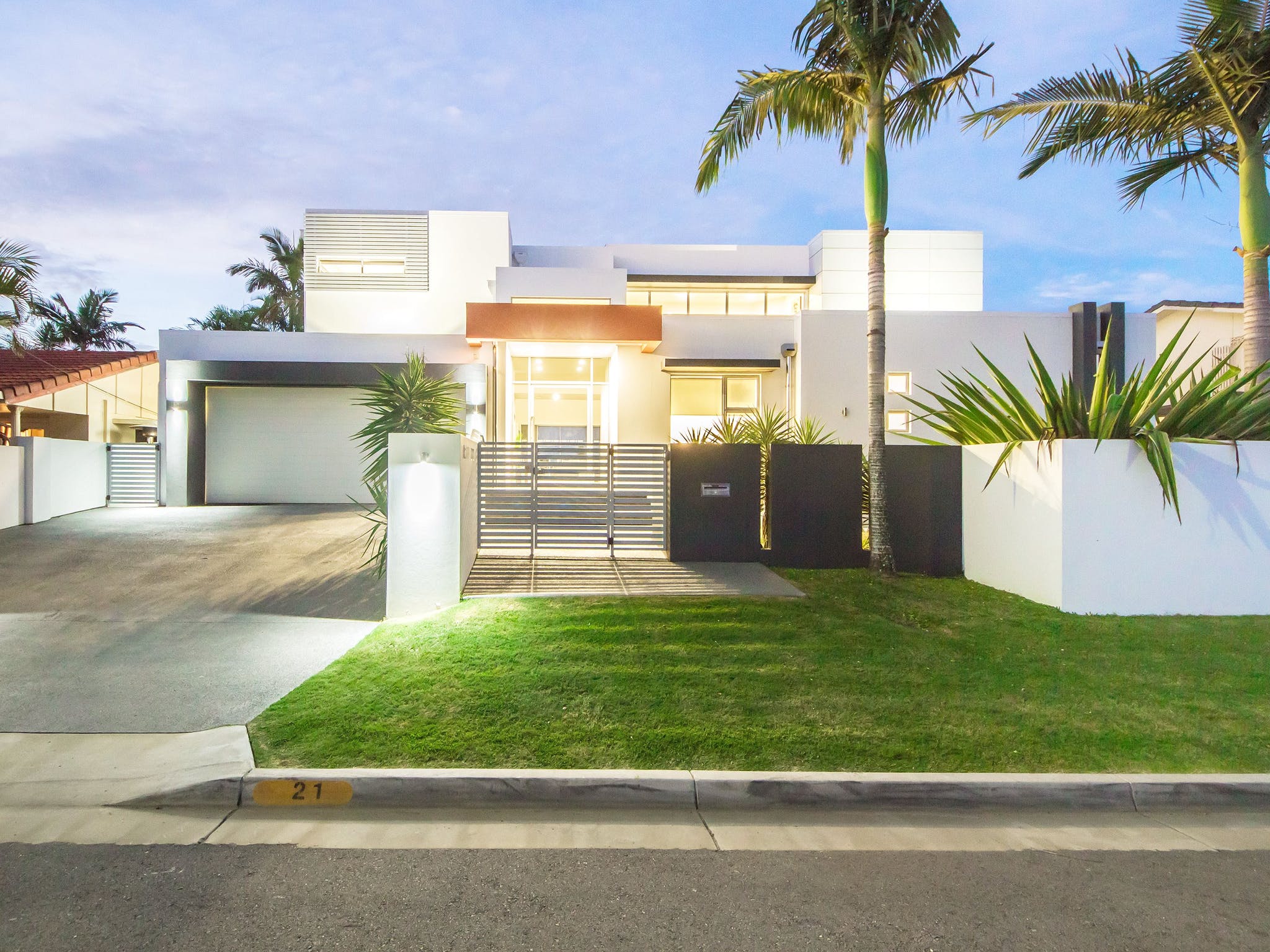 Gold Coast Holiday Houses | Destination Gold Coast