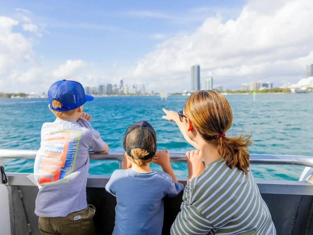 Family on Hopo Sightseeing Cruise