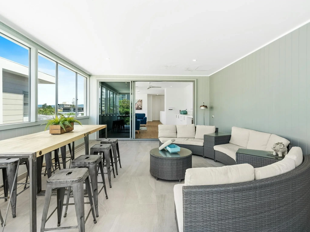 Top Level Outdoor Area