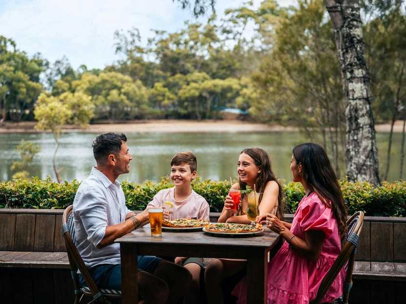 Currumbin RSL Family Friendly Dining