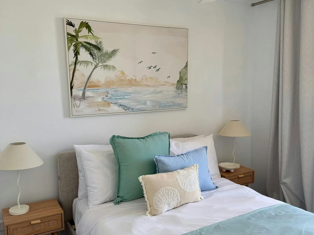 2 Bedroom unit in Palm Beach - Second bedroom