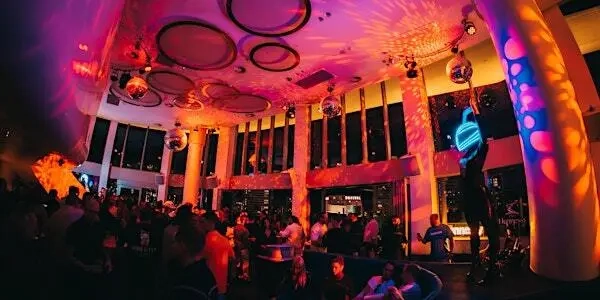 New Year's Eve White Party at Nineteen at The Star Bar Image 1