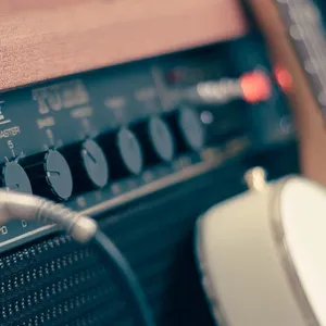 Aled Jones - Robina Image 1