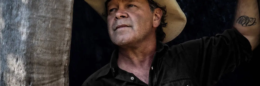 Stories and Songs: Troy Cassar-Daley Image 1