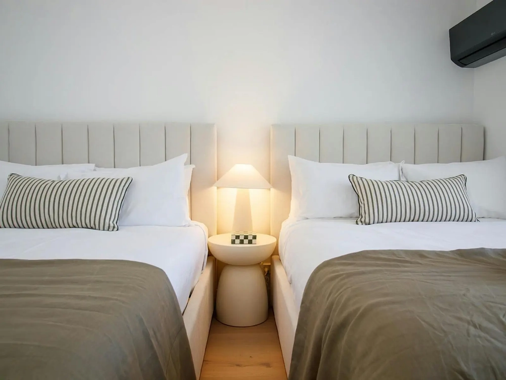 3 Bedroom home in Burleigh -Bedroom