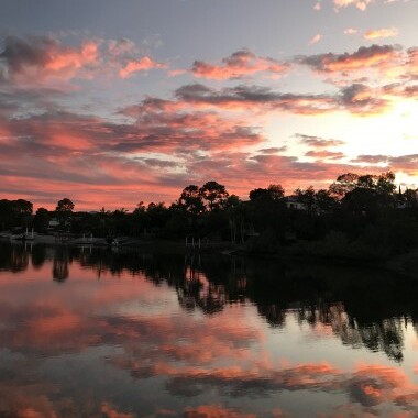 Pizzey-Sunset__ResizedImageWzM4MCw1MDdd.jpeg