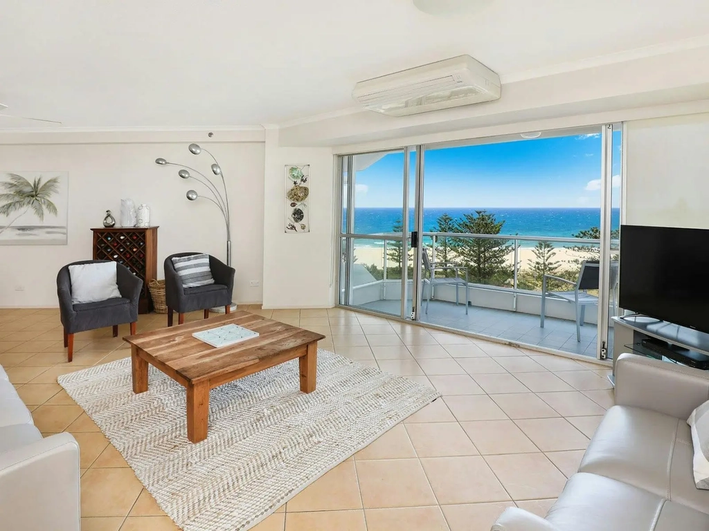 Superior 2 Bedroom Ocean View Apartment
