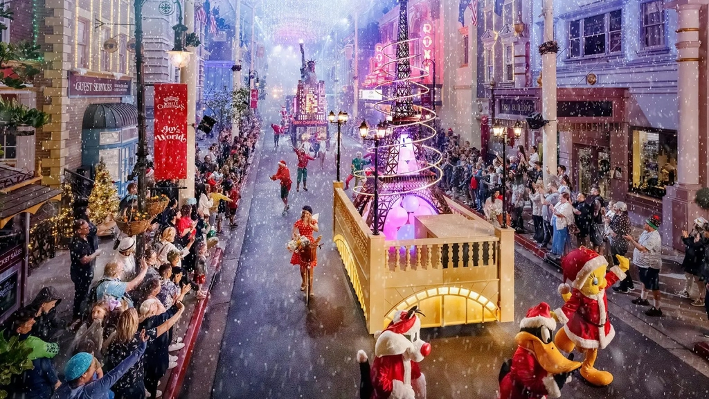 White Christmas at Warner Bros. Movie World Image 6