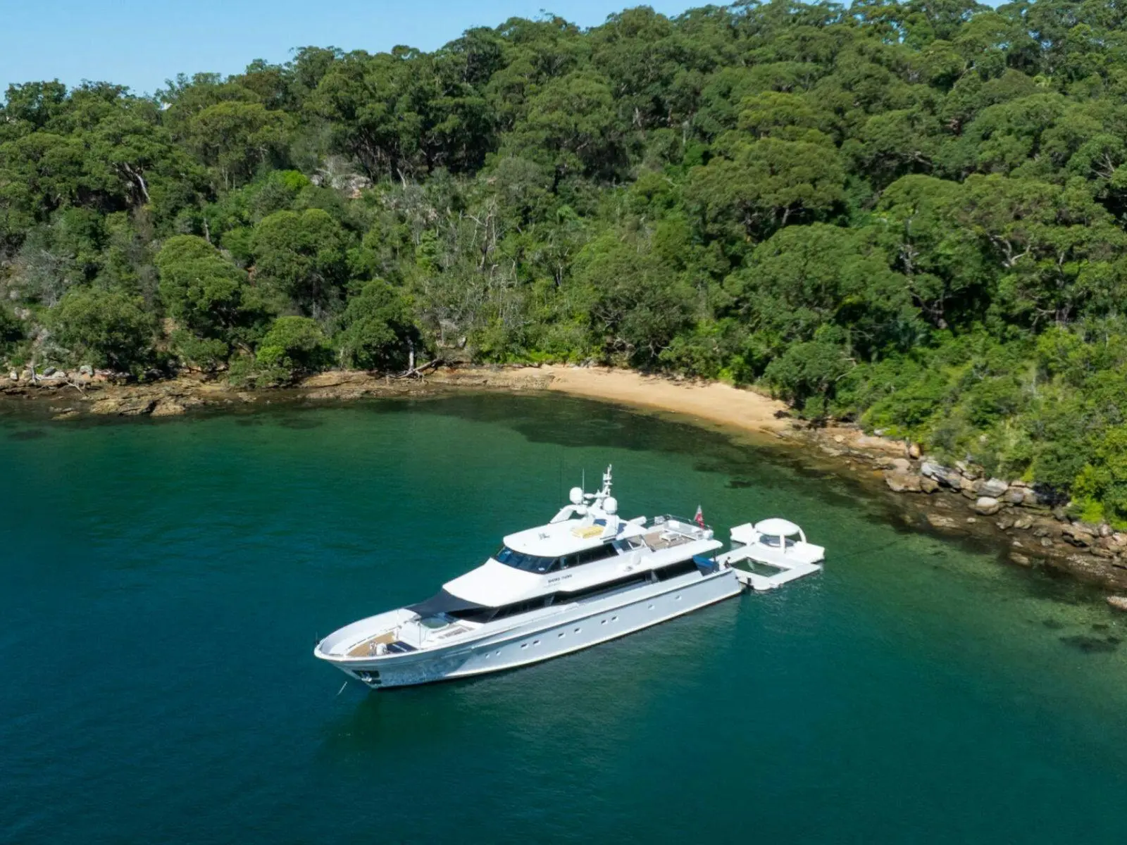 Gold Coast Luxury Yacht Charter