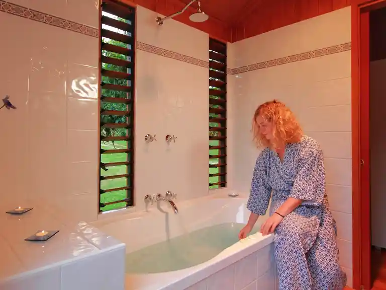 Wild Lime Spa Bath
