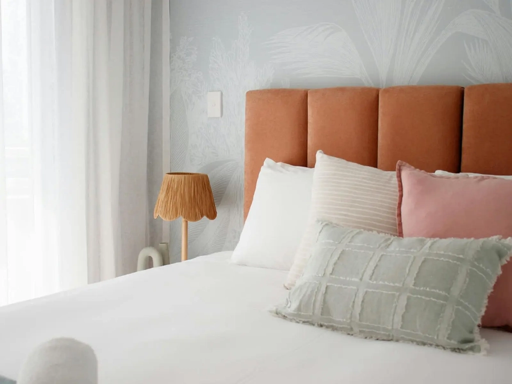 2 bedroom unit in Burleigh - second bedroom