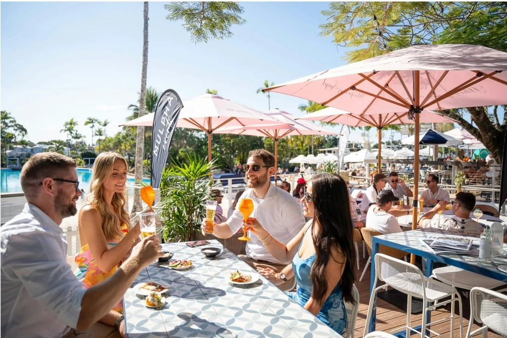 Lagoon Beach Club Image 1