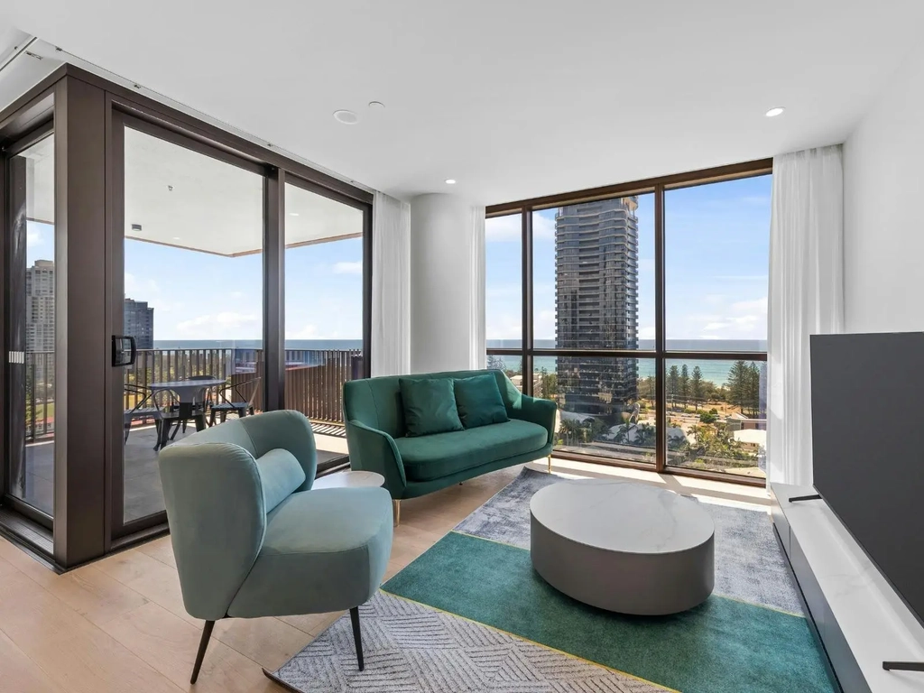 3 BED 2 BATH
