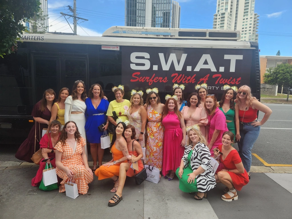 Party bus , Limo Bus , Hens Party , Girls  #playgoldcoast