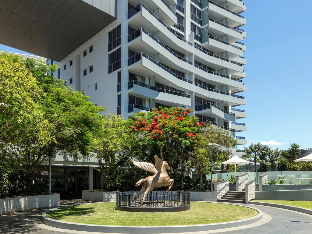 Meriton Suites Broadbeach