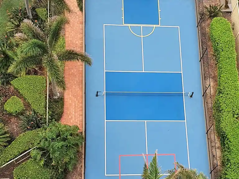 Surfers Beachside Holiday Apartments - Surfers Paradise Gold Coast