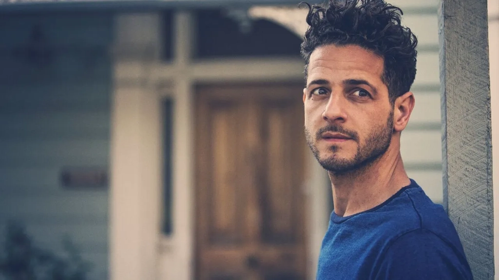 Lior – Solo Image 1