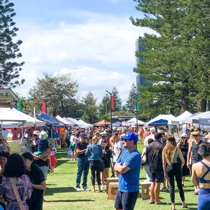 Broadbeach Market