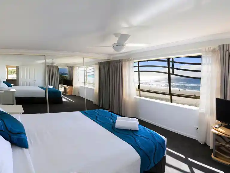 Golden Riviera Beach Resort