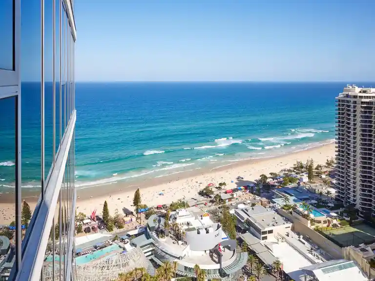 www.hiltonsurfersparadise.com.au/accommodation/