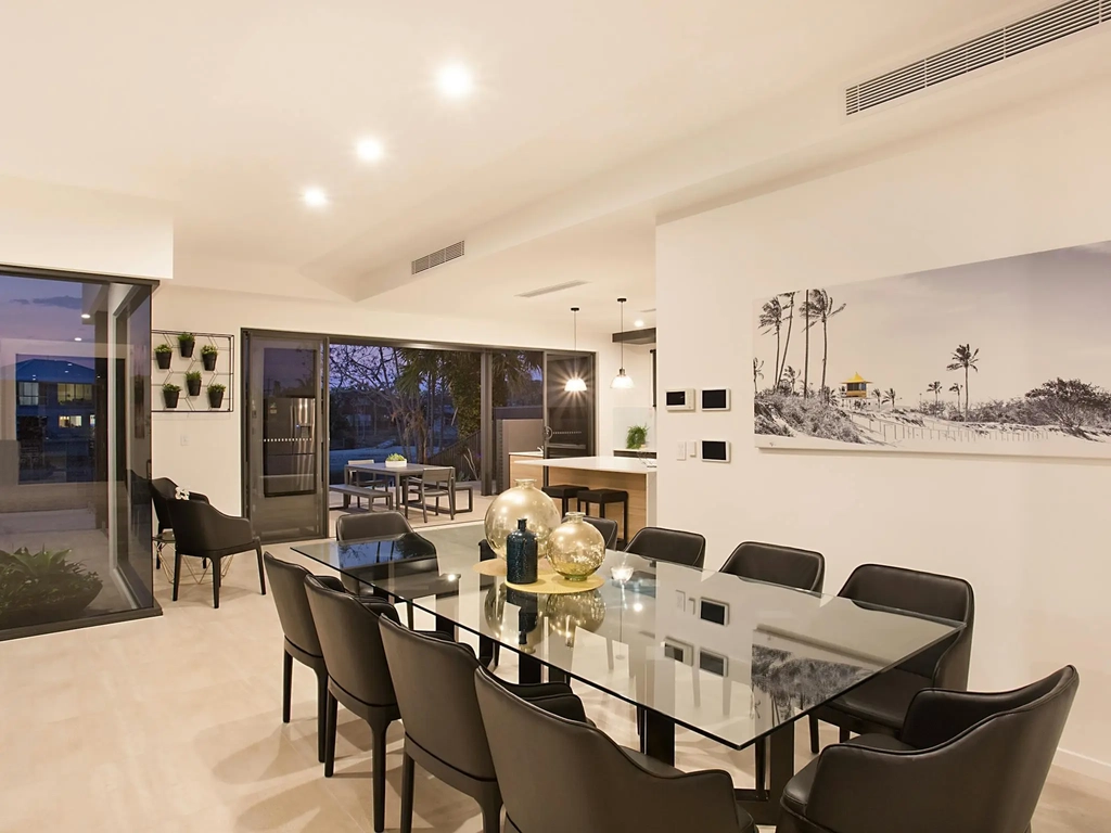 Large Dining