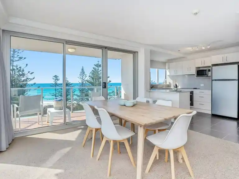 Pacific Regis Burleigh Dining