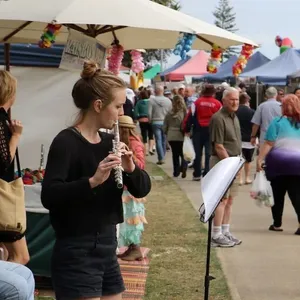 Burleigh Heads Art & Craft Market Image 1