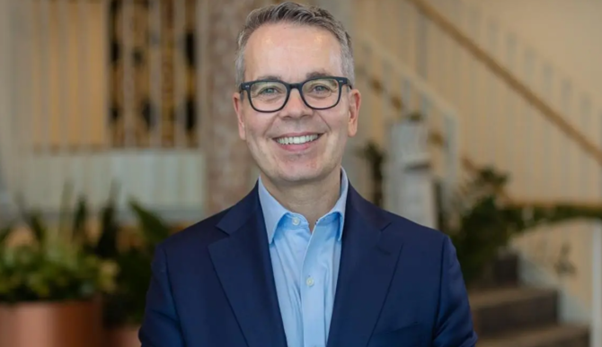 Robin Mack Appointed as Tourism Australia’s New Managing Director.png