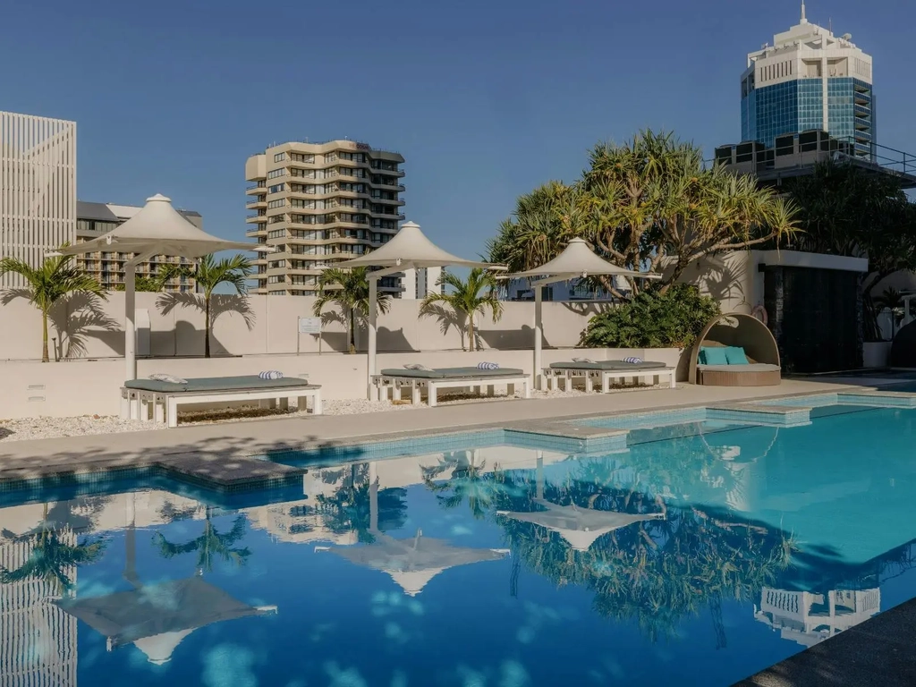 Hilton Surfers Paradise Pool