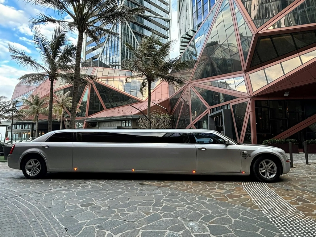 Silver super stretch Chrysler limousine