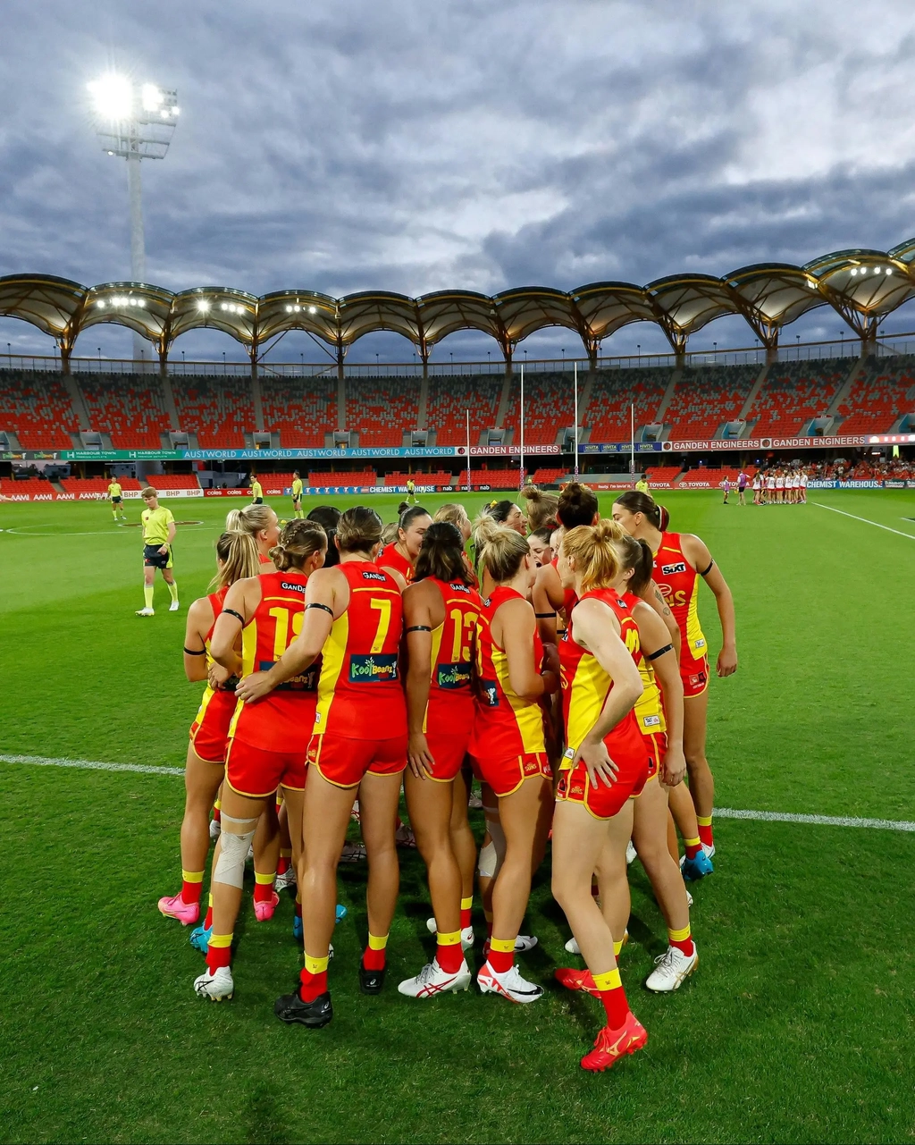 AFLW Round 9: Gold Coast SUNS v Port Adelaide Image 1