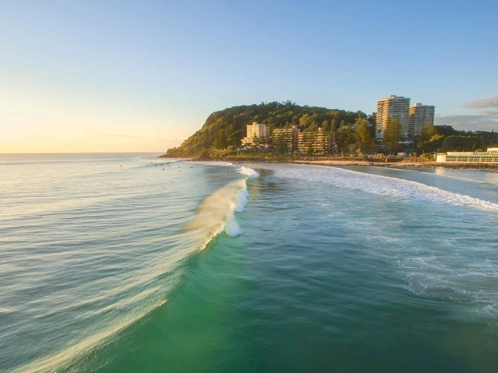 Burleigh Beach Surf