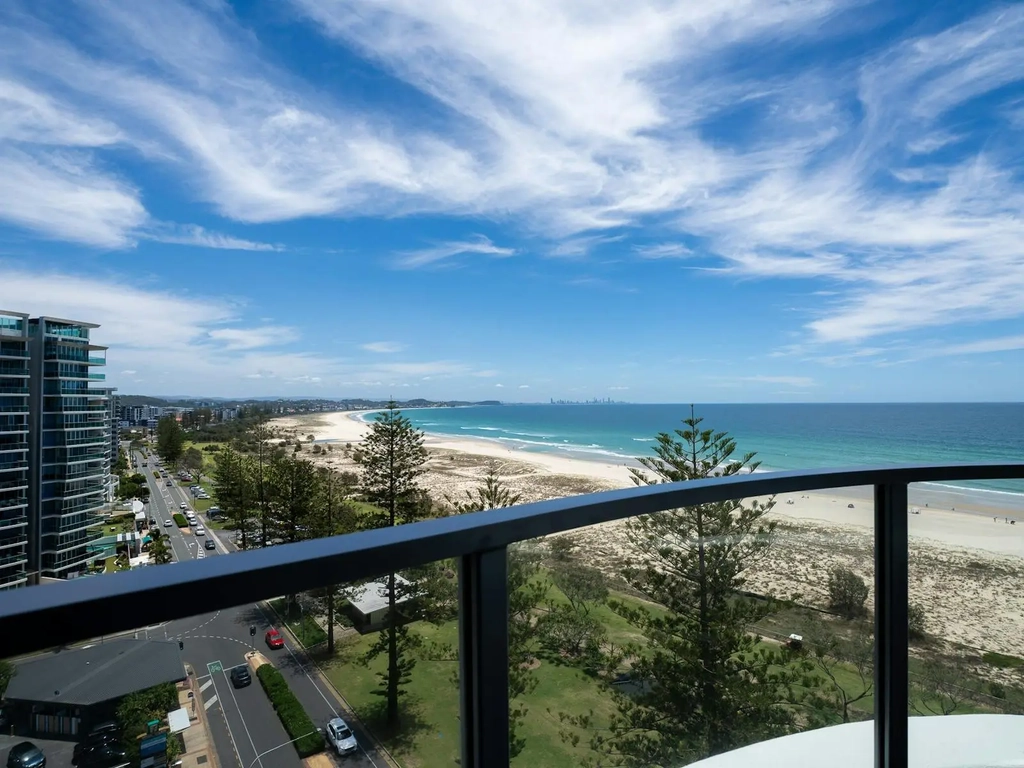 X Kirra Apartments