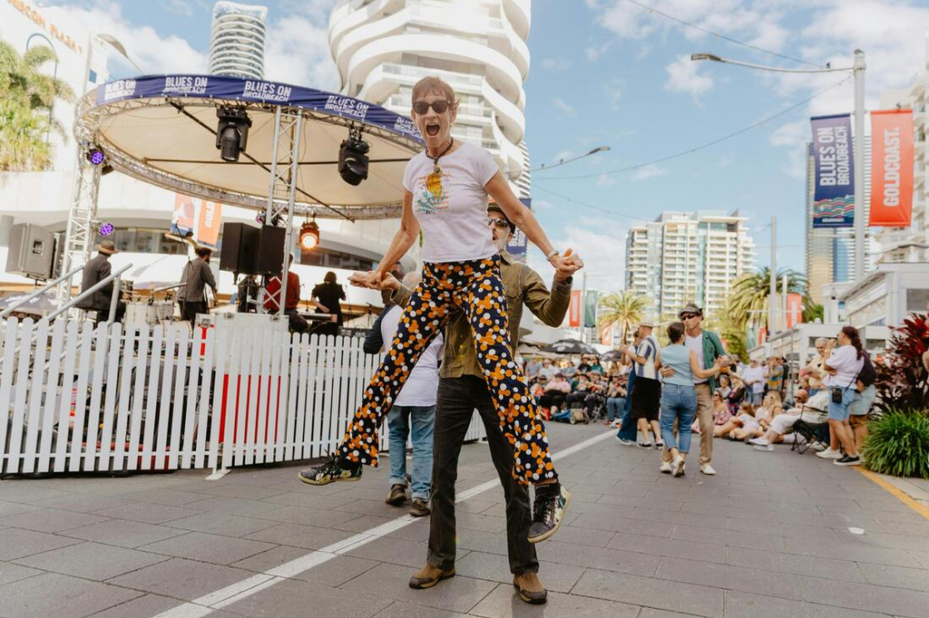 Blues on Broadbeach Image 2