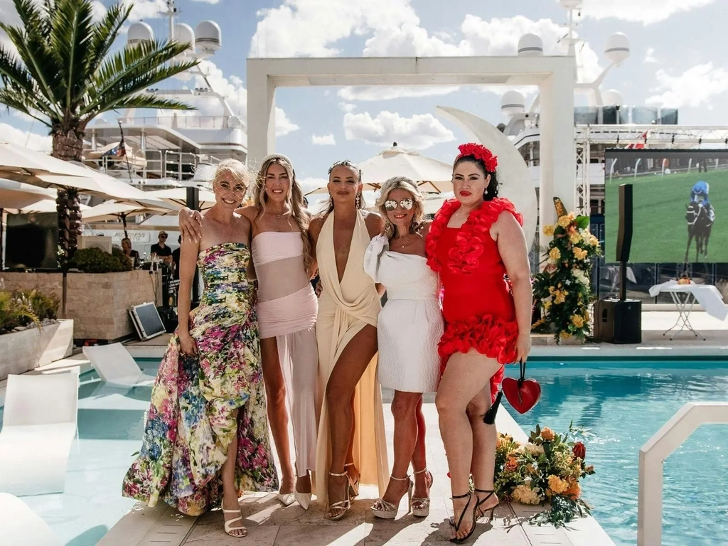 Melbourne Cup at La Luna Beach Club Image 1