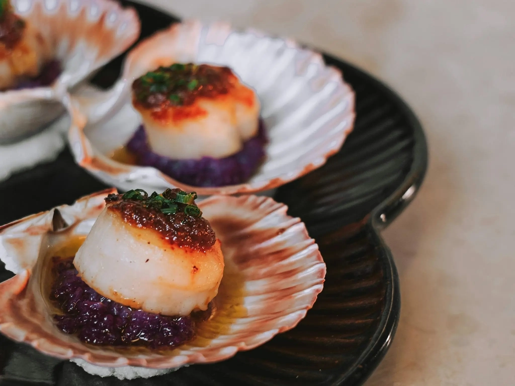 Jumbo scallops from WA