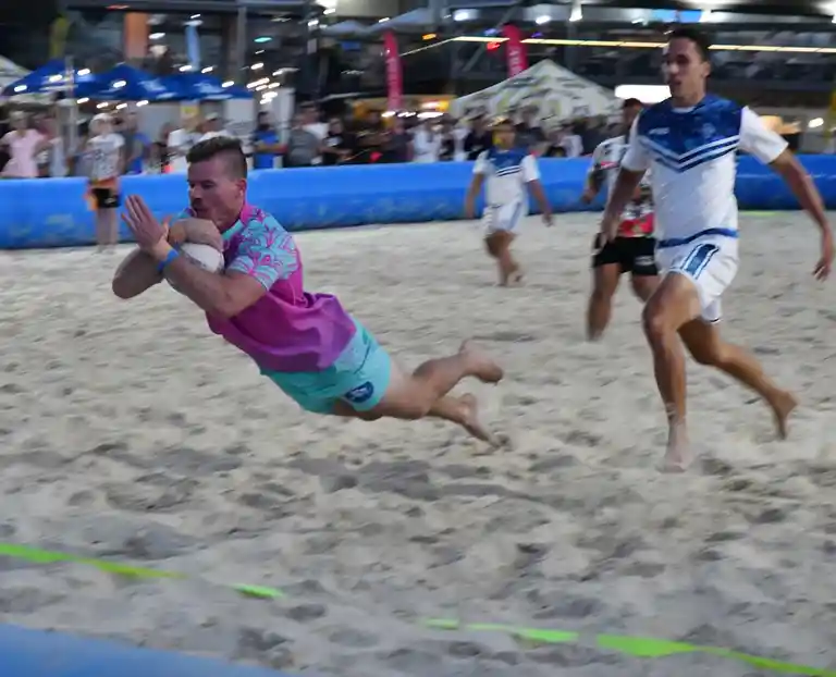 Gold Coast Beach 5 Spring Festival Image 2