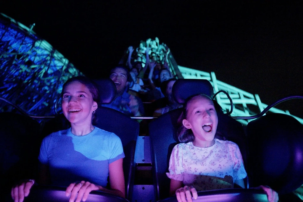 Sea World Carnivale Image 7